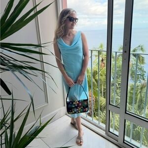 🌊 XS Petite Off-Shoulder Blue Midi Dress – Perfect for Vacation!